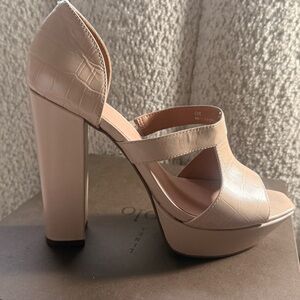 Women's Platform High Heel Sandals in Nude